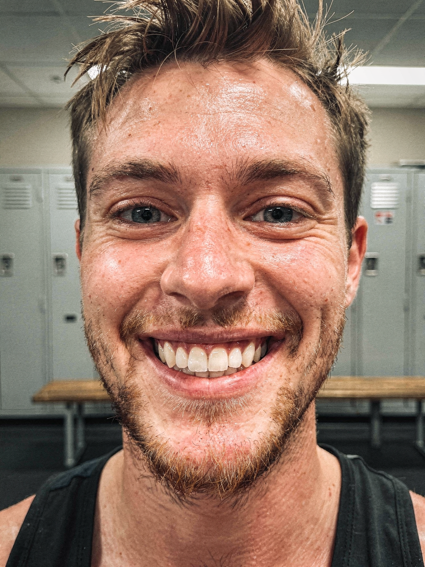 GenciVie selfie homme 26ans gym Sherbrooke